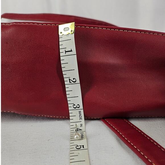 BUXTON RED CARRYALL OR LAPTOP TOTE BAG - STYLISH AND FUNCTIONAL - Picture 12 of 14